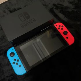 Nintendo Switch 本体 青と赤のJoy-Con