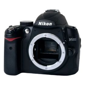 【美品】 NIKON ニコン D5000 ボディ #21793