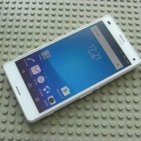 ◆(管410) docomo Xperia A4 SO-04G ホワイト 綺麗！