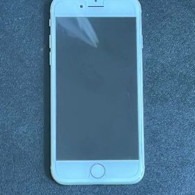 Apple iPhone 8 ホワイト