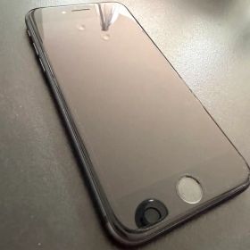 （美品）iPhone 8 64GB スペースグレー SIMロック解除