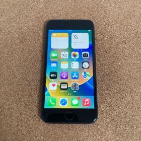 211【早い者勝ち】iPhone8 64GB SIMフリー☆