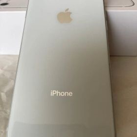 iPhone8 64GB 本体