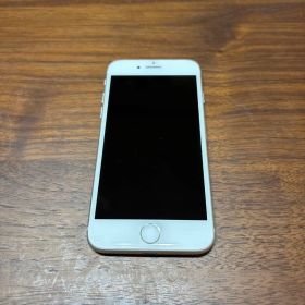 Apple iPhone8 シルバー本体