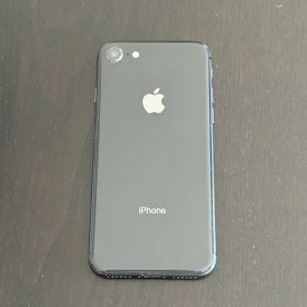 Apple iPhone 8本体 64GB