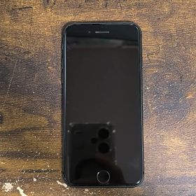 iPhone8 本体 スペースグレイ 64GB バッテリー61%