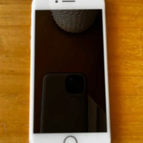 Apple iPhone 8 ローズゴールド本体