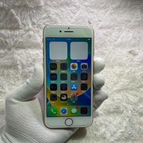 105-iPhone 8 64GB SIMフリー