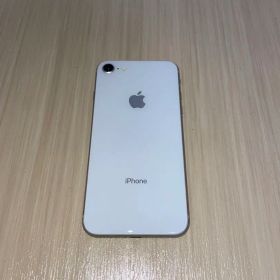 【期間限定】iPhone 8 シルバー 64 GB SIMフリー