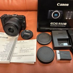 Canon EOS R50V ミラーレスカメラ