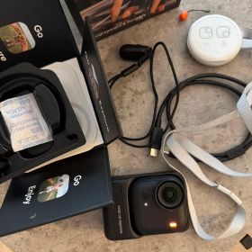Insta360 GO Ultra