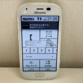 【セール】docomo らくらくスマートフォン4 F-04J ホワイト 本体のみ 利用制限○ 初期化済み