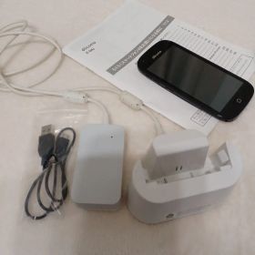 らくらくスマホ4 F-04J 本体 充電ドック付き
