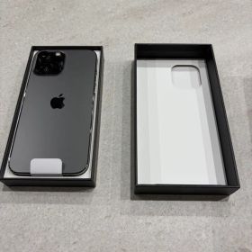 iPhone 13 Pro Max 256GB グラファイト SIMフリー