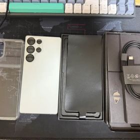 Galaxy S25 Ultra 512GB 透明ケース付き