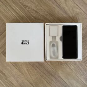 Rakuten Hand P710 画面フィルム・ケース付き