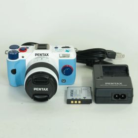 [良品 | シャッター数174 回] PENTAX Q10 ズームレンズキット TYPE00:レイ