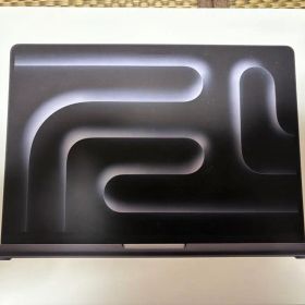 新品未使用Apple MacBook Pro 14インチ M5 16GB 1TB
