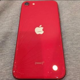 iPhone se 第2世代 (PRODUCT)RED 本体