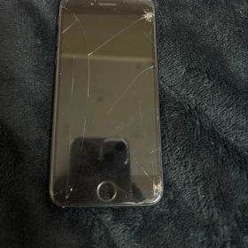 iPhone SE2 64GB SIMフリー 動作OK バッテリー79%