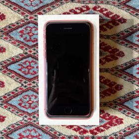 iPhone SE 第二世代 256GB PRODUCT(RED) 本体