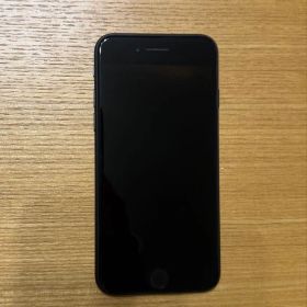 Apple iPhone SE第2世代ブラック 本体