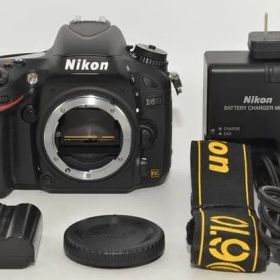 1009★新品級・ショット数1205回★Nikon D610
