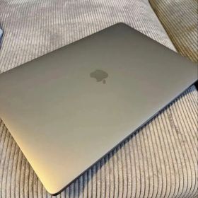 美品MacBookPro 16インチ 2019 Core i9 32GB 1TB