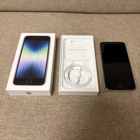 iPhone SE 第三世代 スターライト 64GB SIMフリー