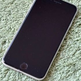 Apple iPhone SE3（第３世代）