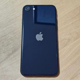 【第3世代】iPhone SE A2782 64GB ミッドナイト SIMフリー