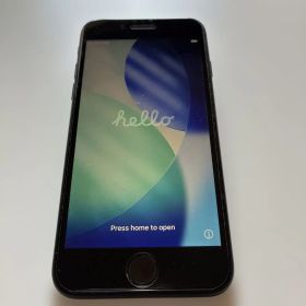 iPhone SE 第3世代 64GB SIMフリー ミッドナイトブラック