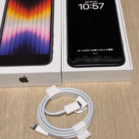 iPhone SE 第3世代 64GB ミッドナイト SIMフリー