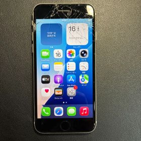 Apple iPhoneSE第3世代 64GB SIMロック解除済み