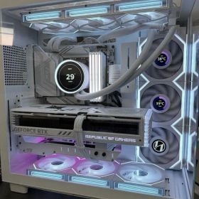 【新品】ホワイト超高性能ゲーミングPC 9800x3D ASUS 4080 OC