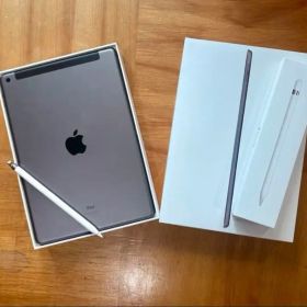 美品 iPad 第9世代 64GB セルラー SIMフリーPencil付 箱有