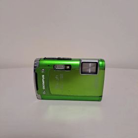 Olympus Tough TG-4 グリーン