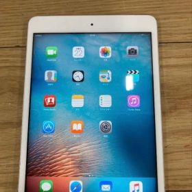 Apple iPad mini(第1世代) MD543J/A KDDI判定○
