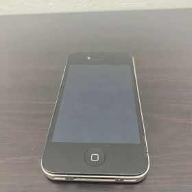 iPhone4 容量不明 本体のみ