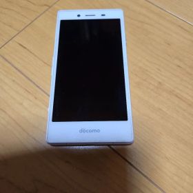 docomo MONO ホワイト スマートフォン本体 MO-01J