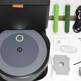 【使用回数32回】iRobot Roomba i5+ ルンバ ロボット 掃除機