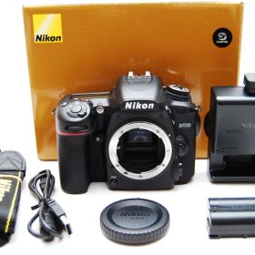 ★美品 Nikon デジタル一眼レフカメラ D7500 ボディ★