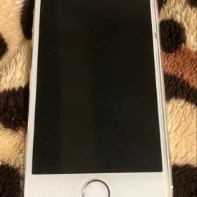 Apple iPhone 5s シルバー 本体ジャンク品