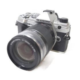 OM SYSTEM OM-5 14-150mm II レンズキット [シルバー]