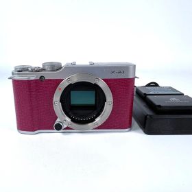 フジフイルム⚫︎FUJIFILM X-A1 レッド ボディのみ