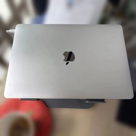 macbook air m1 8g 256g