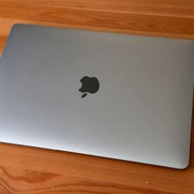 【美品】Apple MacBook Air (M1) スペースグレイ