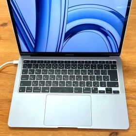 MacBook Air M1 8GB 256GB 充放電66回 箱付 美品