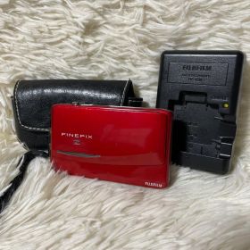 FUJIFILM FinePix Z950EXR レッド
