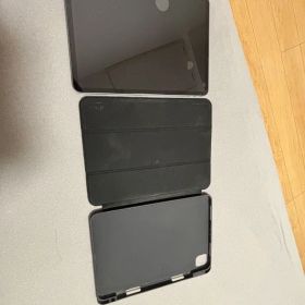 Apple iPad Pro 11 第四世代 第4世代 本体とカバー